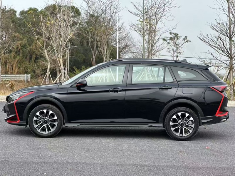 汕头23年东风奕炫3