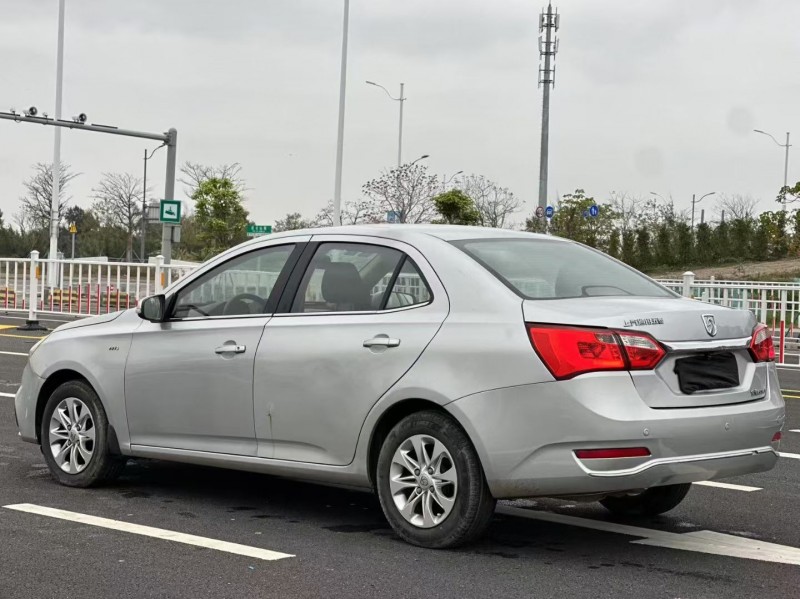 汕头16年宝骏6307