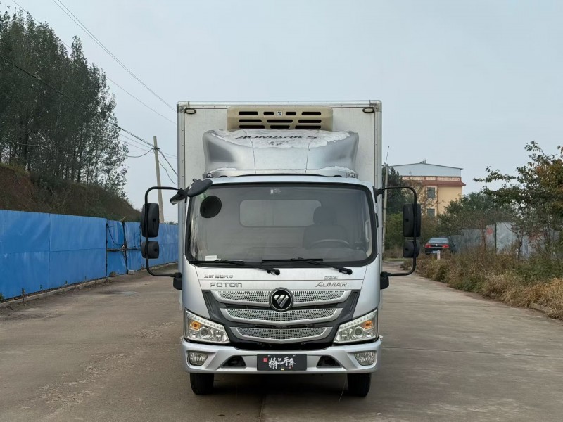 青岛22年福田欧马可1