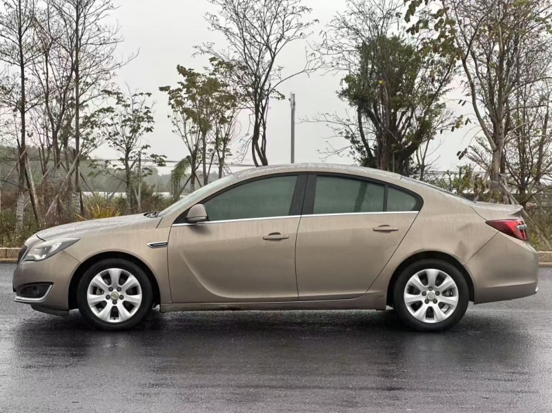 汕头14年别克君威3