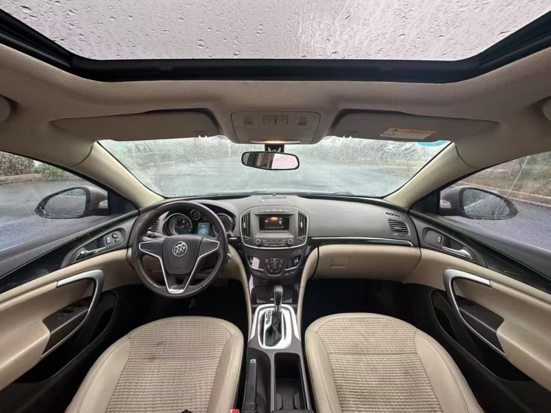 汕头14年别克君威5