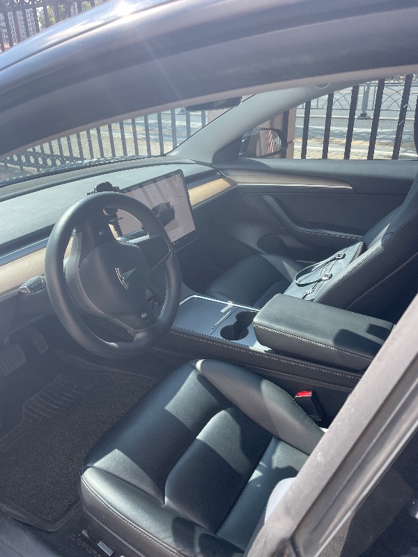 上海23年特斯拉MODEL 35