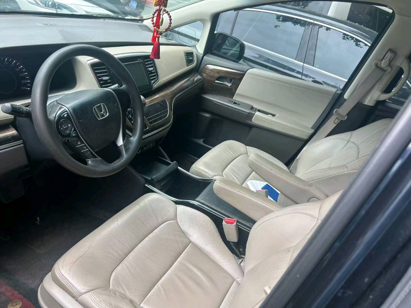 无锡17年本田奥德赛4