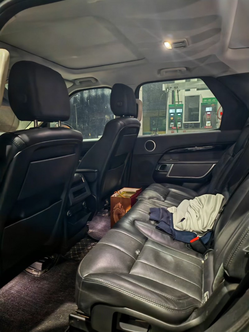 南昌17年路虎发现6