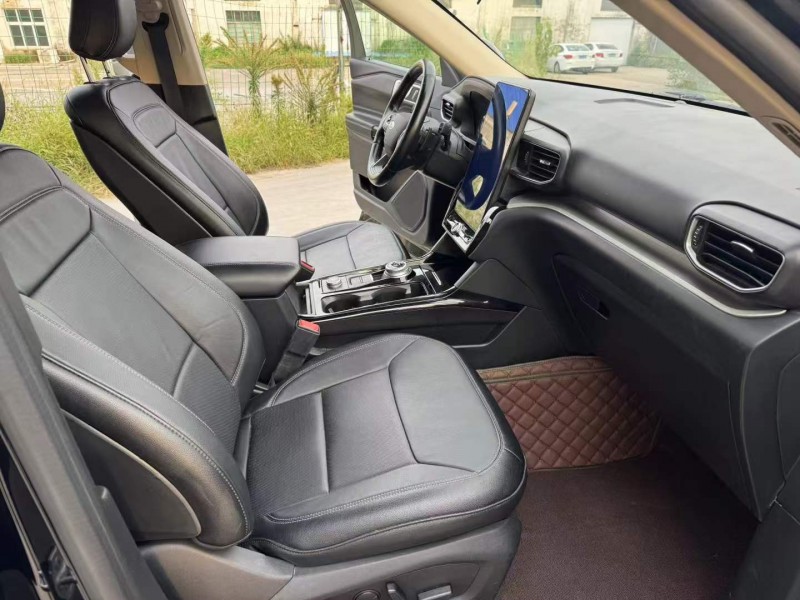 徐州21年福特探险者4