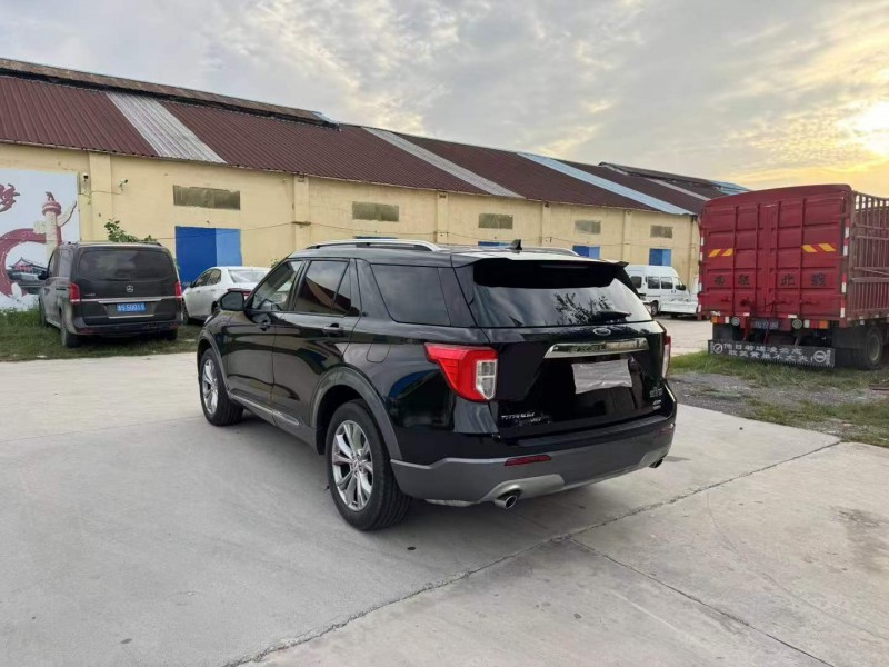 徐州21年福特探险者6