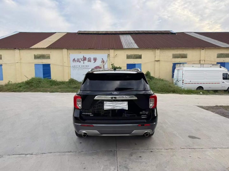 徐州21年福特探险者9