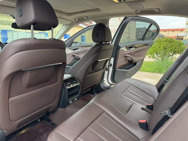 徐州19年宝马5系8