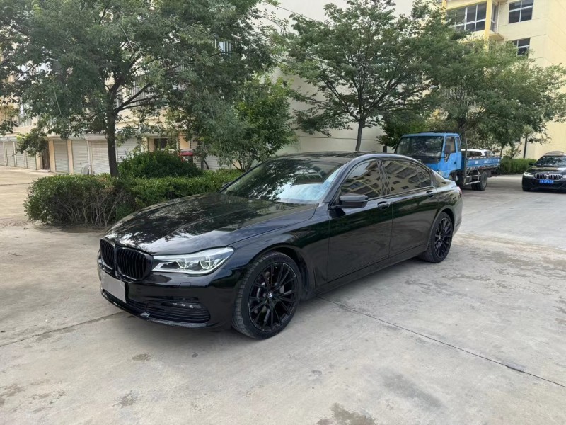 徐州19年宝马7系7