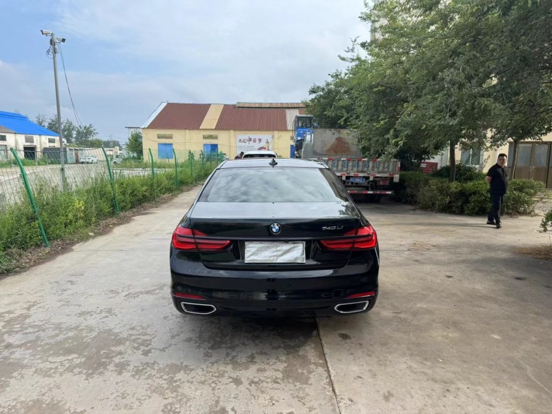 徐州19年宝马7系9