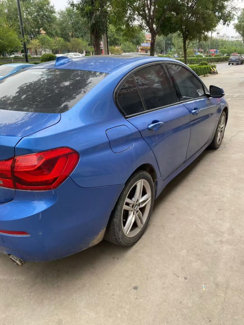 阳泉19年宝马1系9