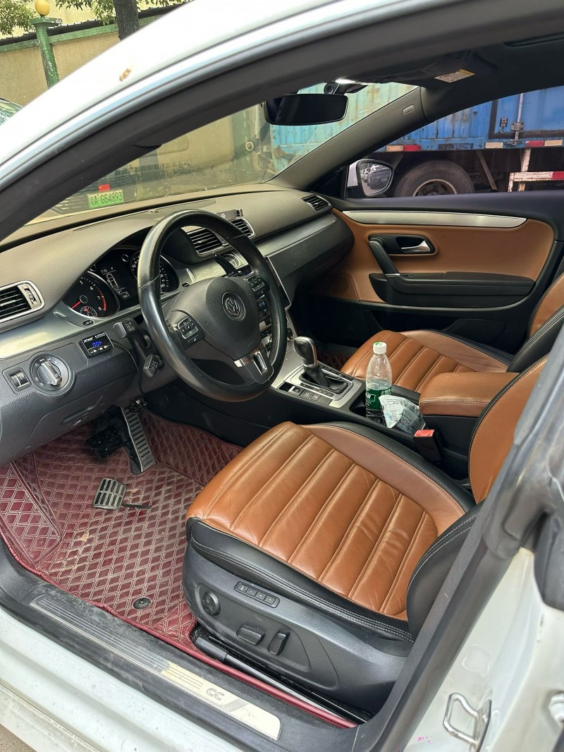 中山17年大众CC3