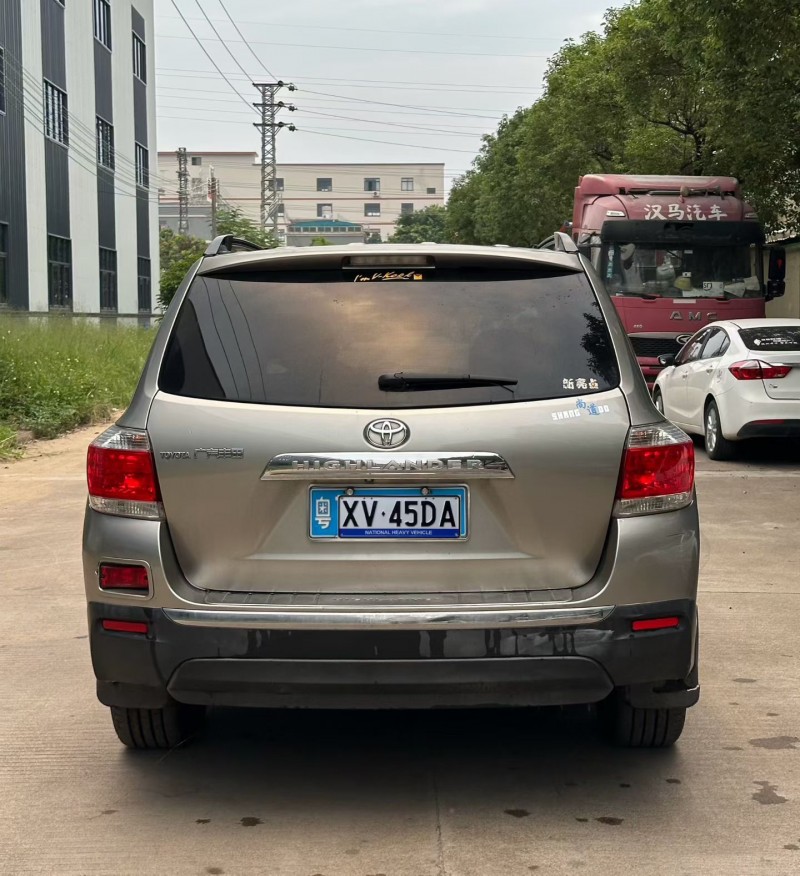 中山13年丰田汉兰达5