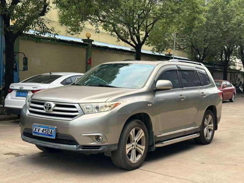 中山13年丰田汉兰达6