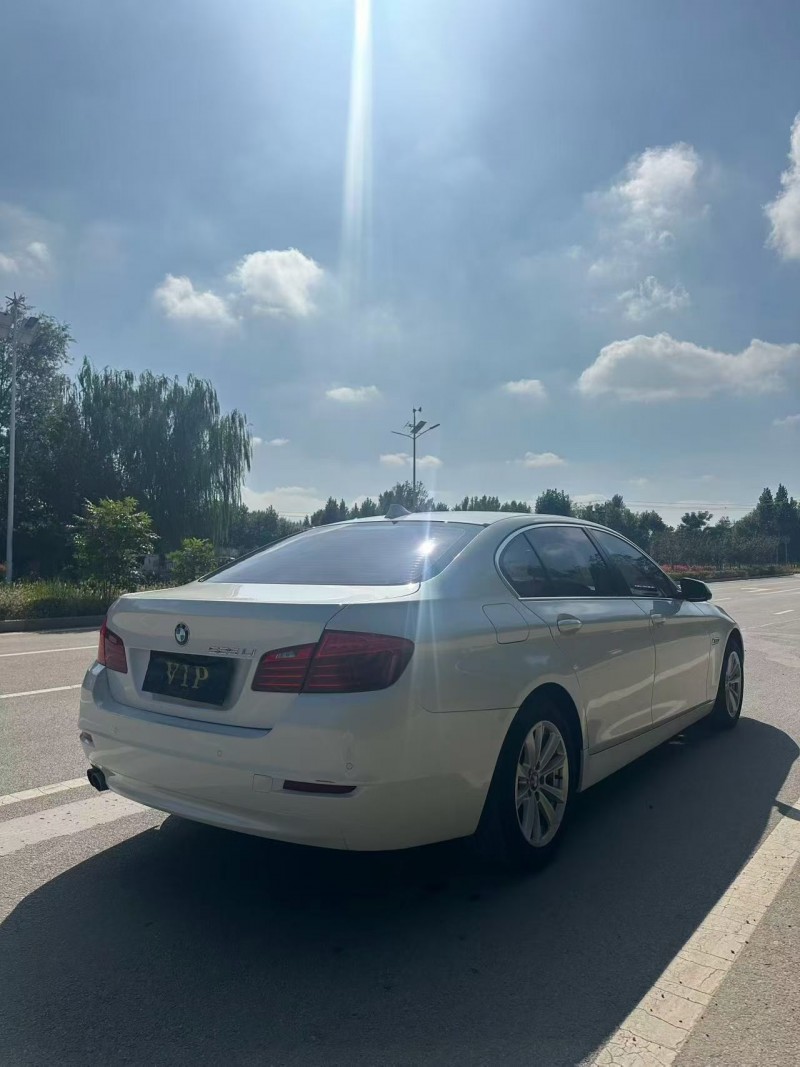 淄博16年宝马5系8