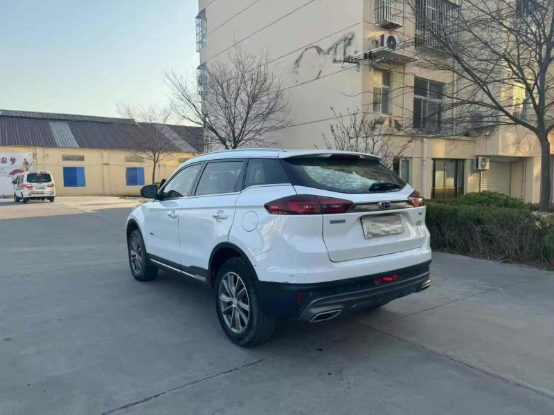 徐州18年吉利博越3