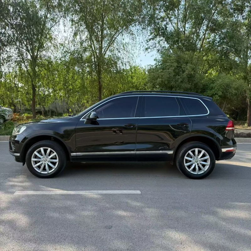 滨州17年大众途锐6