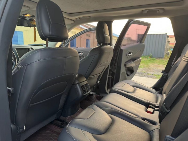 徐州17年Jeep自由光5