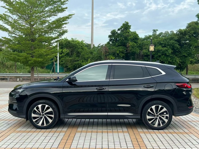 汕头23年比亚迪宋3