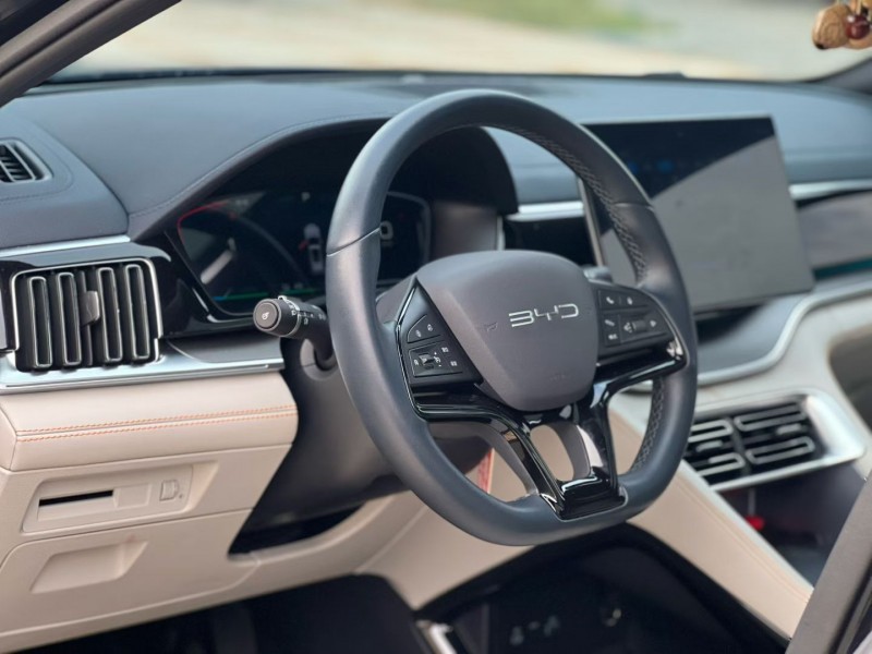 汕头23年比亚迪宋5