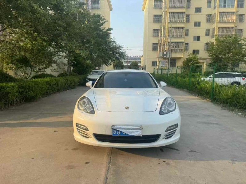 徐州13年保时捷帕拉梅拉1