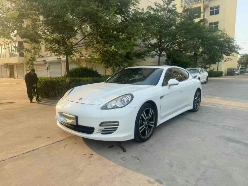 徐州13年保时捷帕拉梅拉7