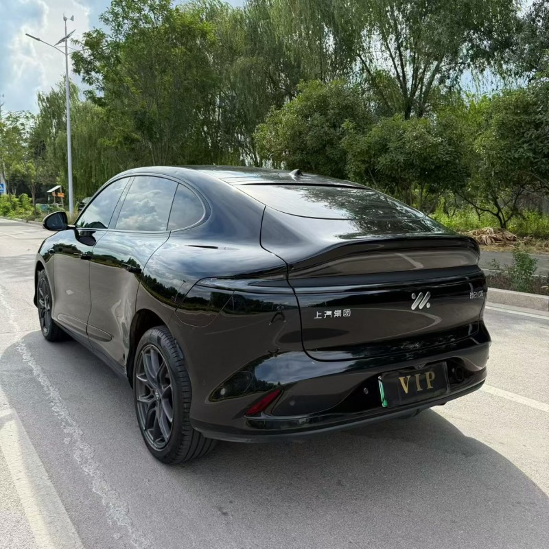 威海24年智己LS69