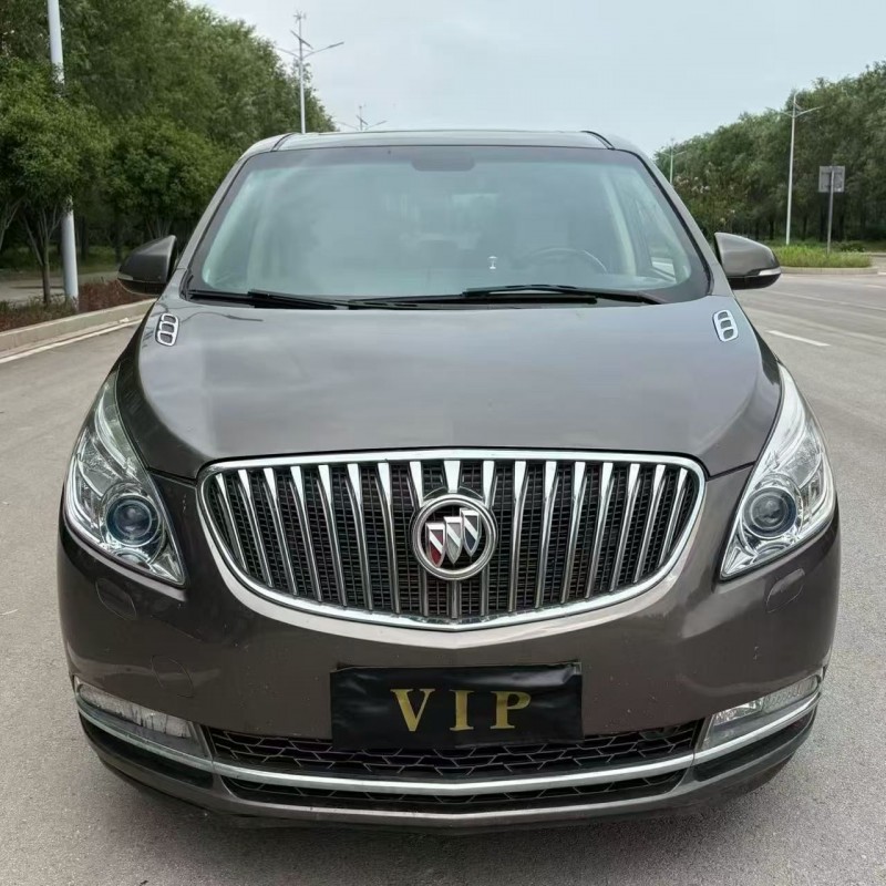 济南16年别克GL81