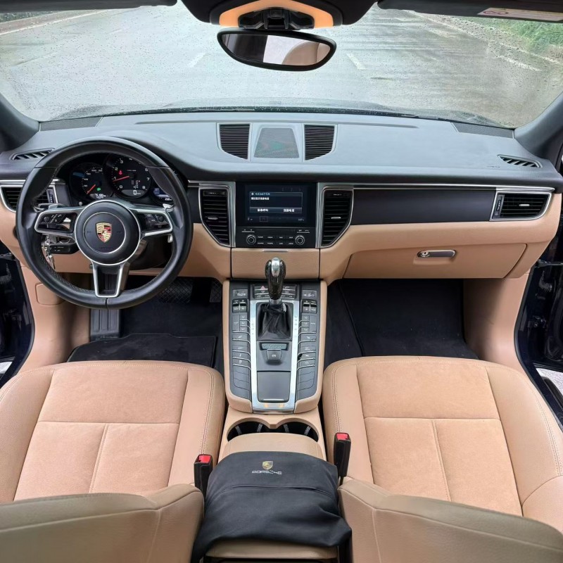 枣庄17年保时捷Macan4