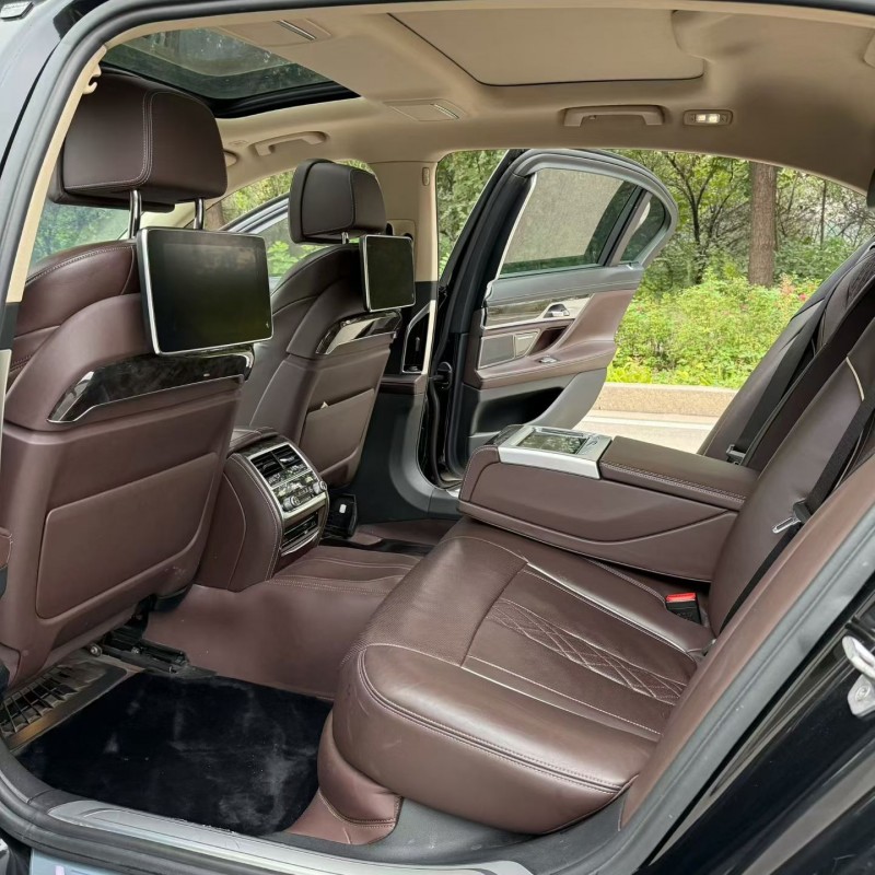 青岛16年宝马7系5