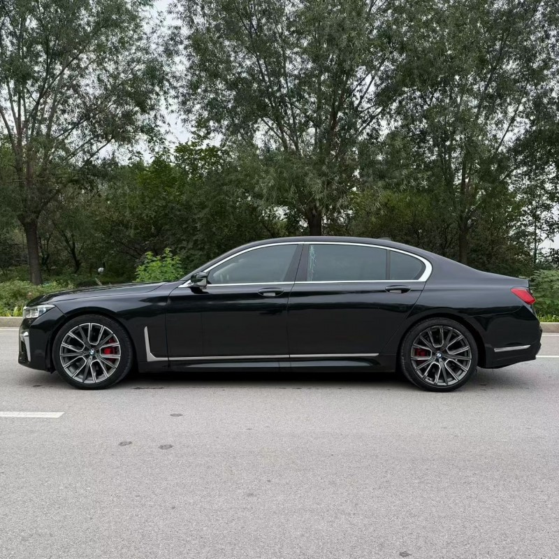 青岛16年宝马7系7