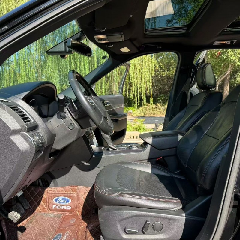 东营18年福特探险者6