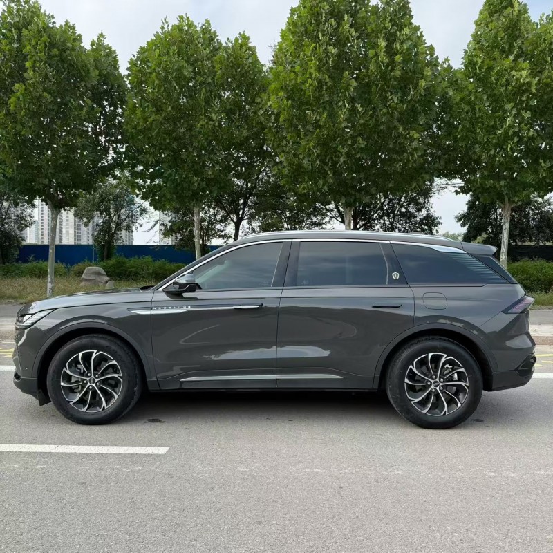 济宁23年林肯航海家6