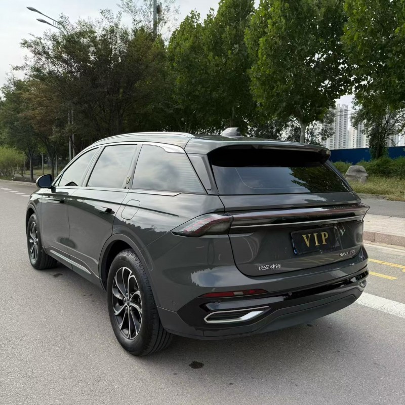 济宁23年林肯航海家9