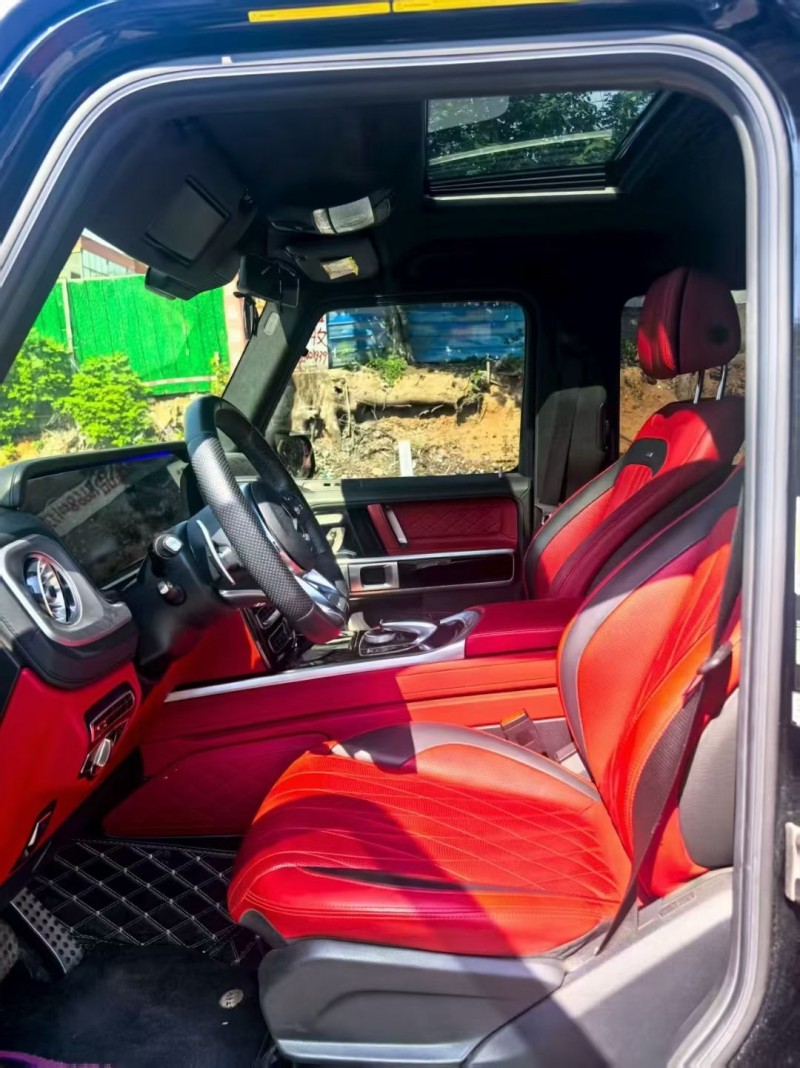 洛阳22年奔驰AMG4