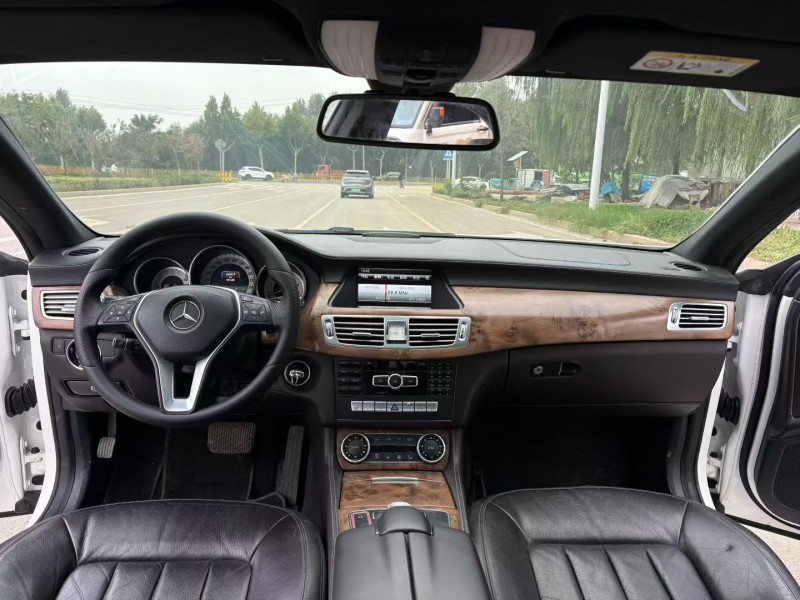 潍坊14年奔驰CLS9