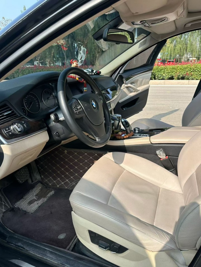 济南11年宝马5系5