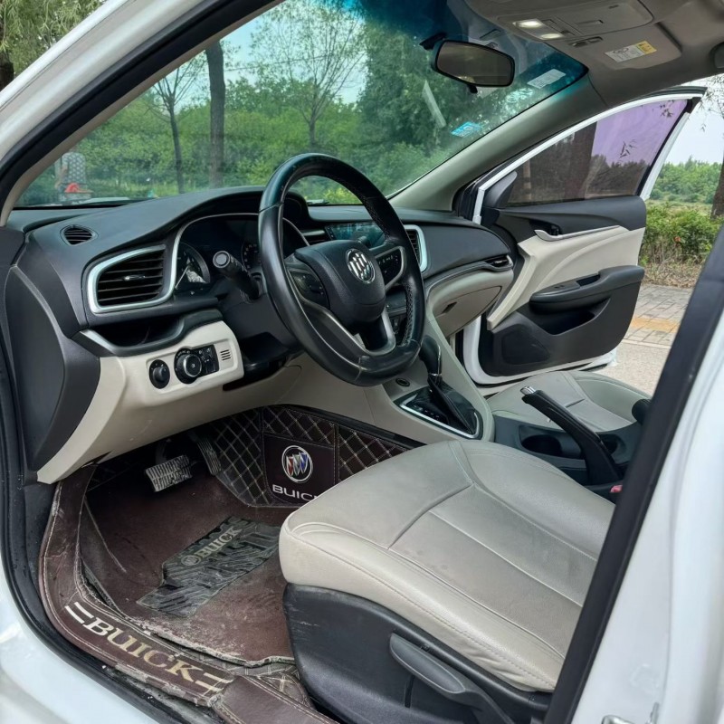 泰安18年别克英朗6