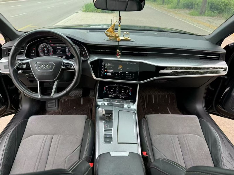 泰安21年奥迪A6L5