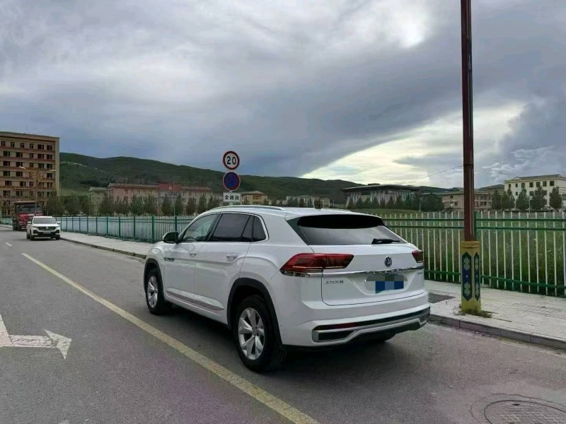 重庆22年大众途昂6