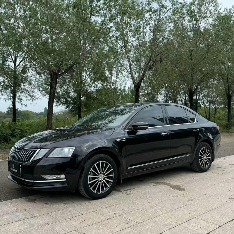 济宁20年斯柯达明锐3