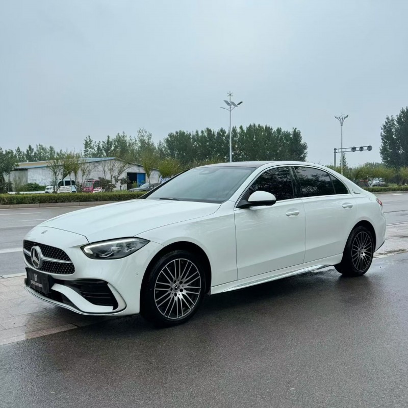 济宁23年奔驰C3