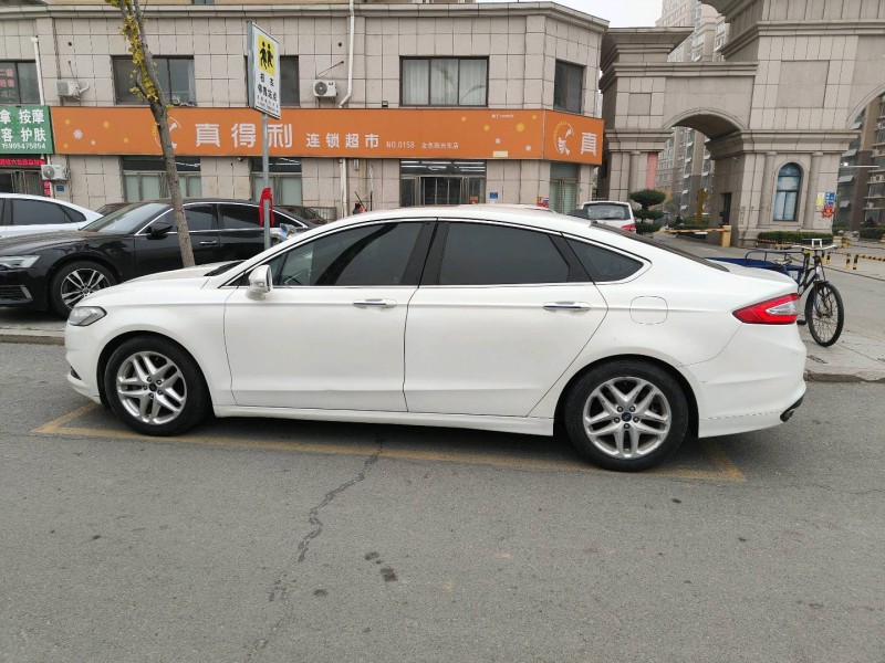 济宁16年福特蒙迪欧3