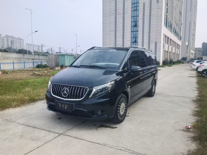 襄阳19年奔驰METRIS2