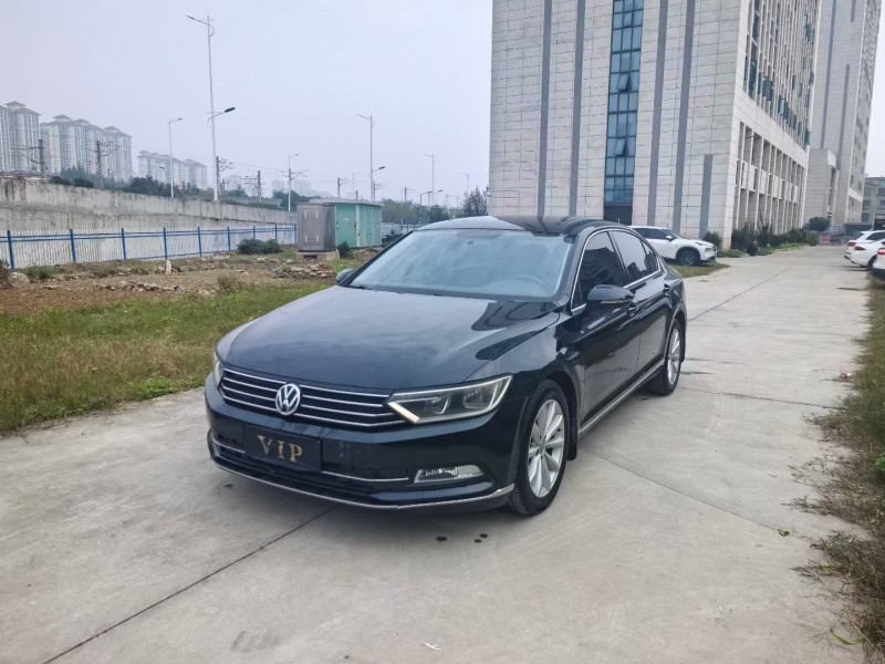 襄阳18年大众迈腾2