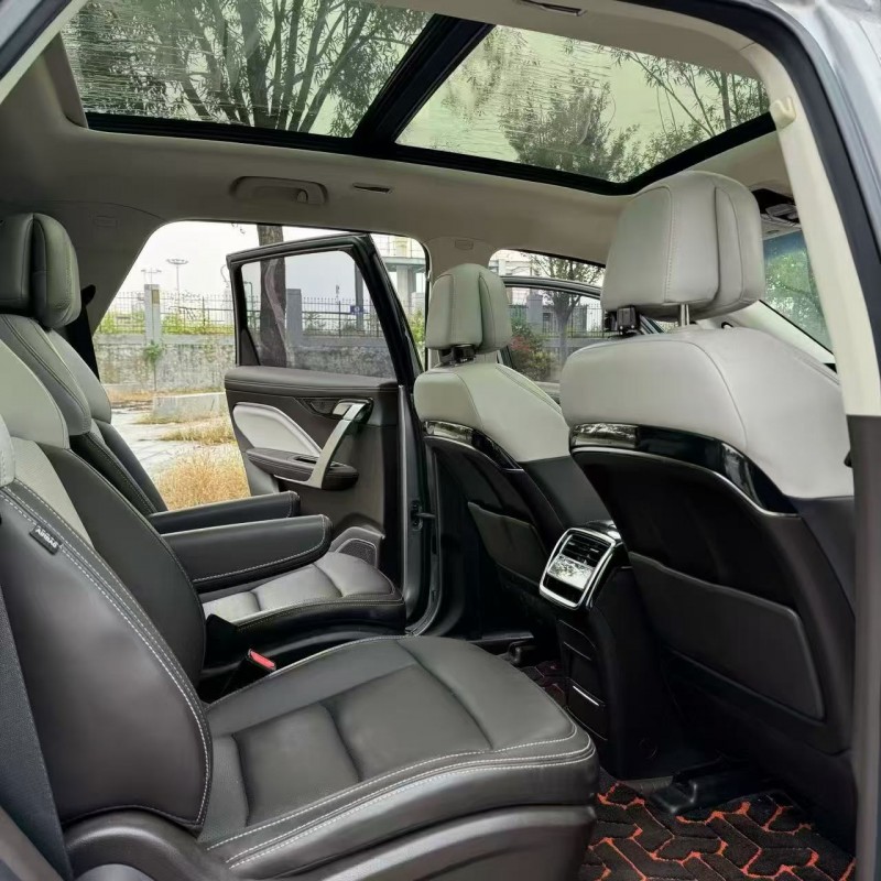 烟台19年吉利嘉际6