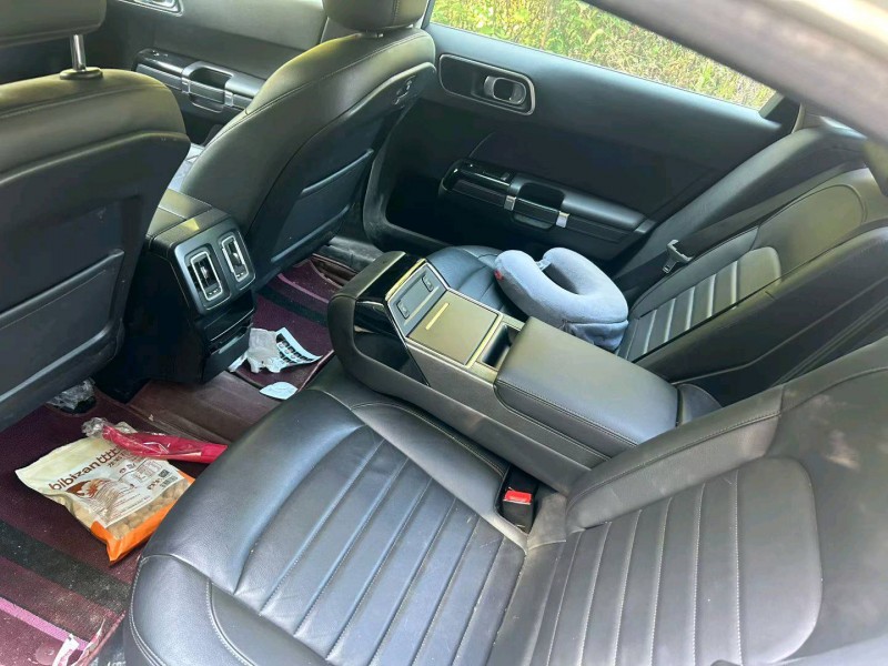 无锡17年雪铁龙C63