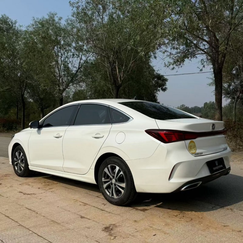 济南24年长安汽车逸动8