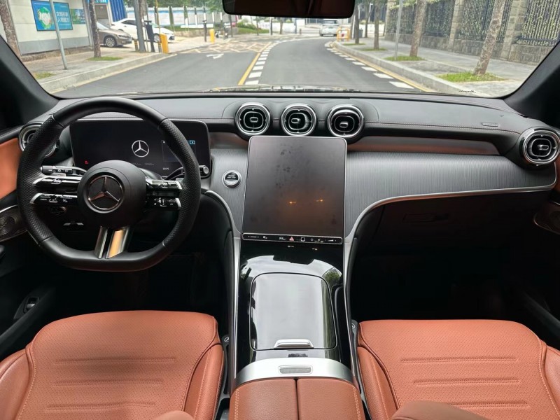 深圳23年奔驰GLC4