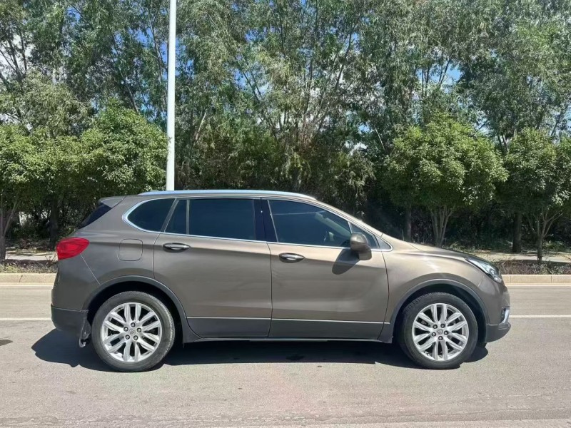 济宁18年别克昂科威8